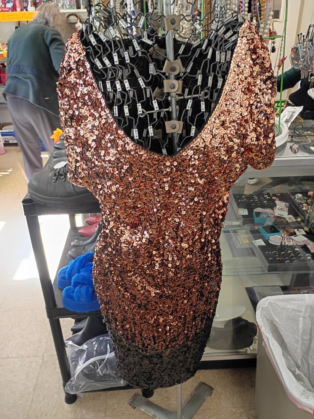 Maner Two Tone Golden Sequin Cocktail Evening Dress size 2x Christmas New Year's